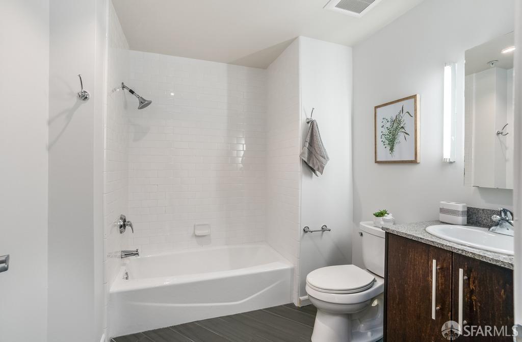 Detail Gallery Image 17 of 30 For 3801 San Pablo Ave #212,  Emeryville,  CA 94608 - 1 Beds | 1 Baths
