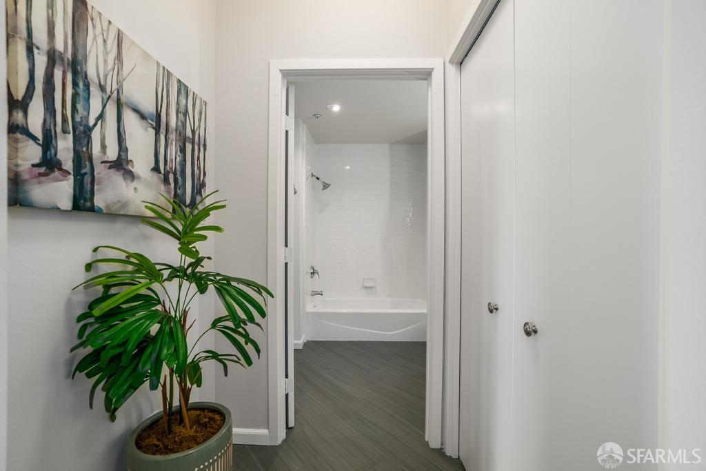 Detail Gallery Image 15 of 30 For 3801 San Pablo Ave #212,  Emeryville,  CA 94608 - 1 Beds | 1 Baths