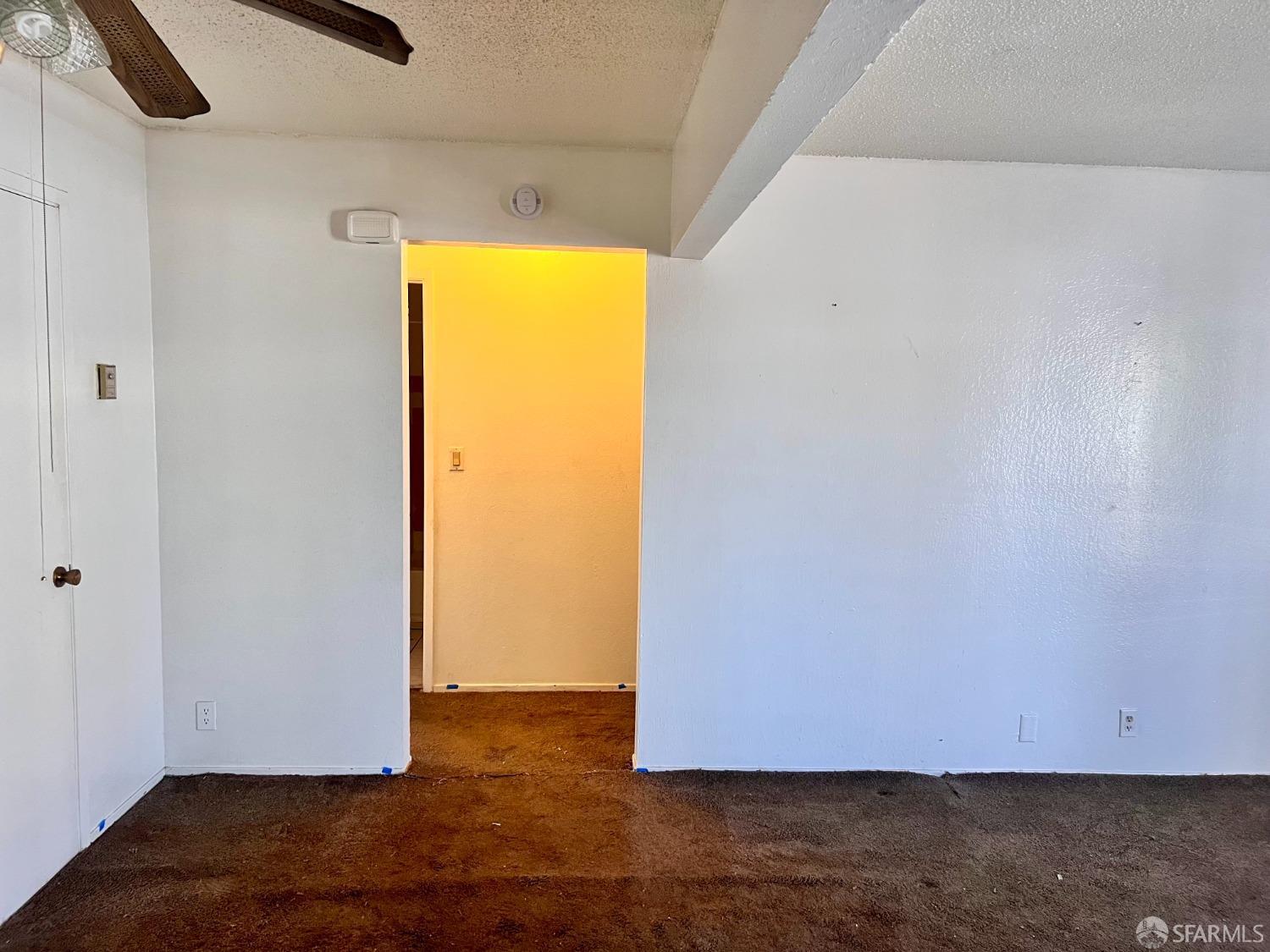 Detail Gallery Image 9 of 19 For 933 41st St, Oakland,  CA 94608 - – Beds | – Baths