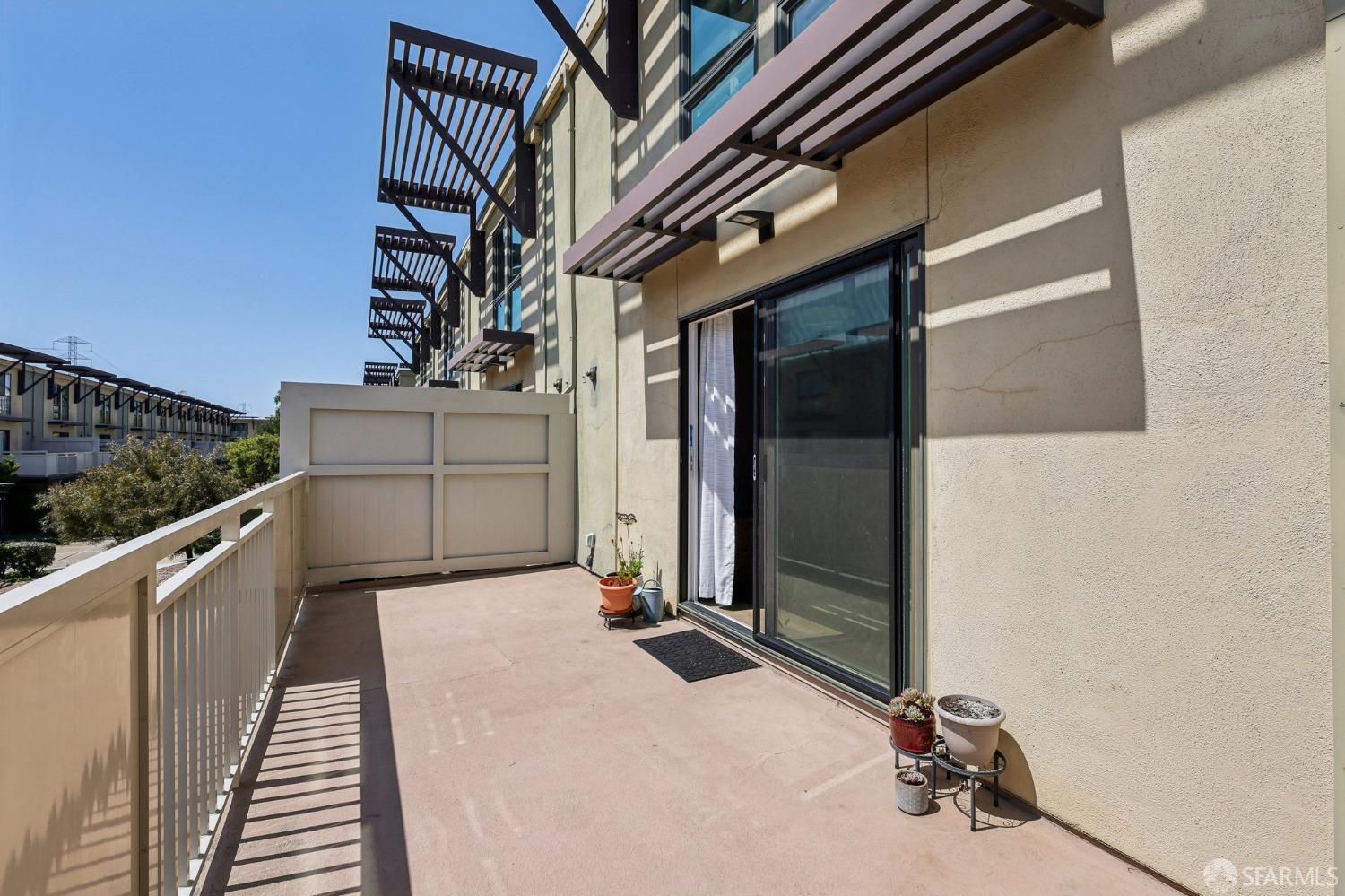 Detail Gallery Image 19 of 38 For 7212 Admiralty Ln, Foster City,  CA 94404 - 2 Beds | 1/1 Baths