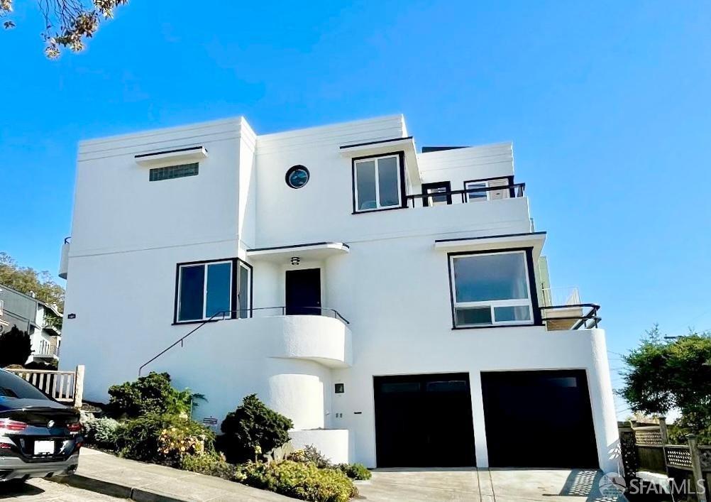 Detail Gallery Image 1 of 1 For 1001 Moraga St, San Francisco,  CA 94122 - 2 Beds | 1/1 Baths