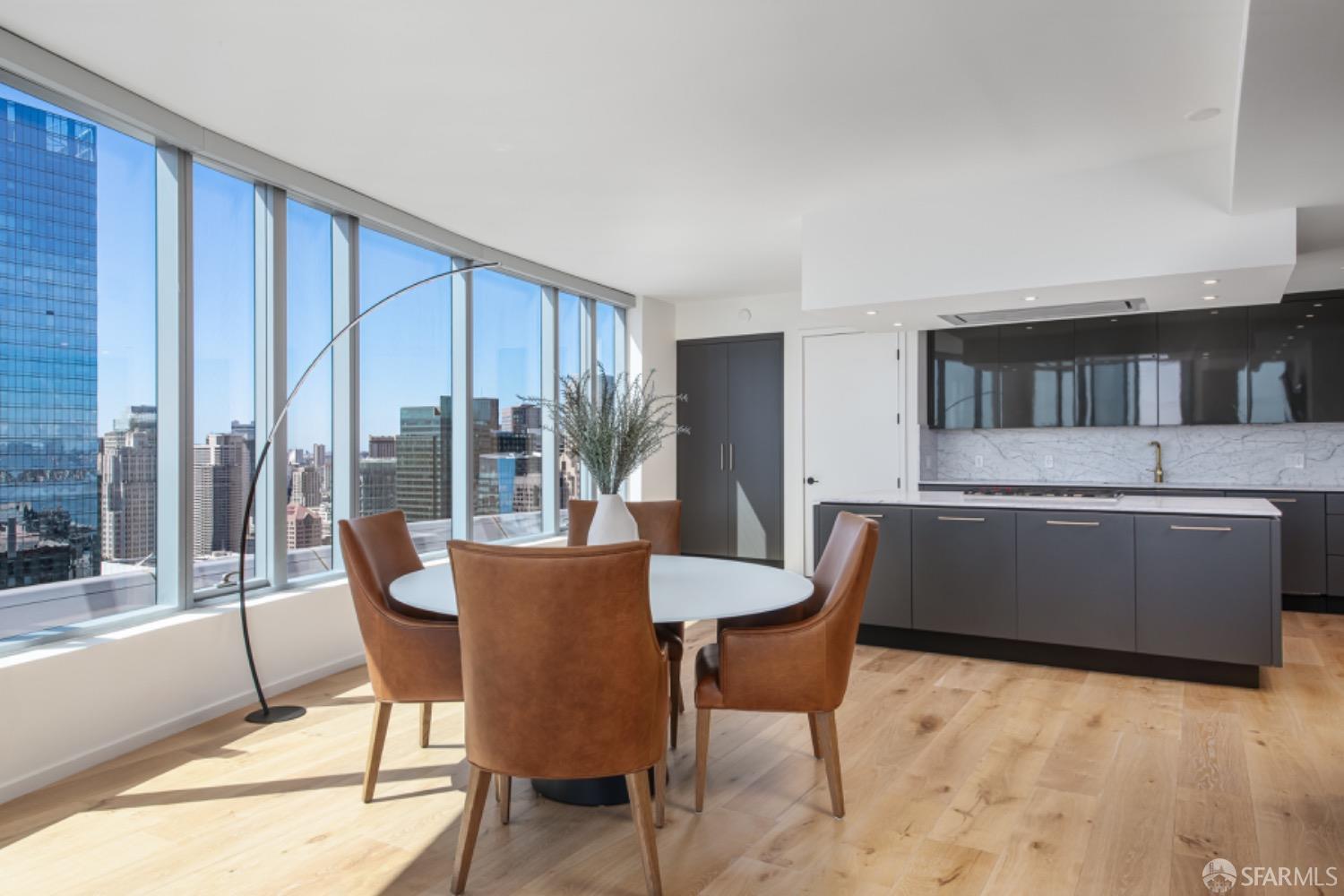 Detail Gallery Image 10 of 27 For 201 Folsom St Ph41c,  San Francisco,  CA 94105 - 3 Beds | 3/1 Baths