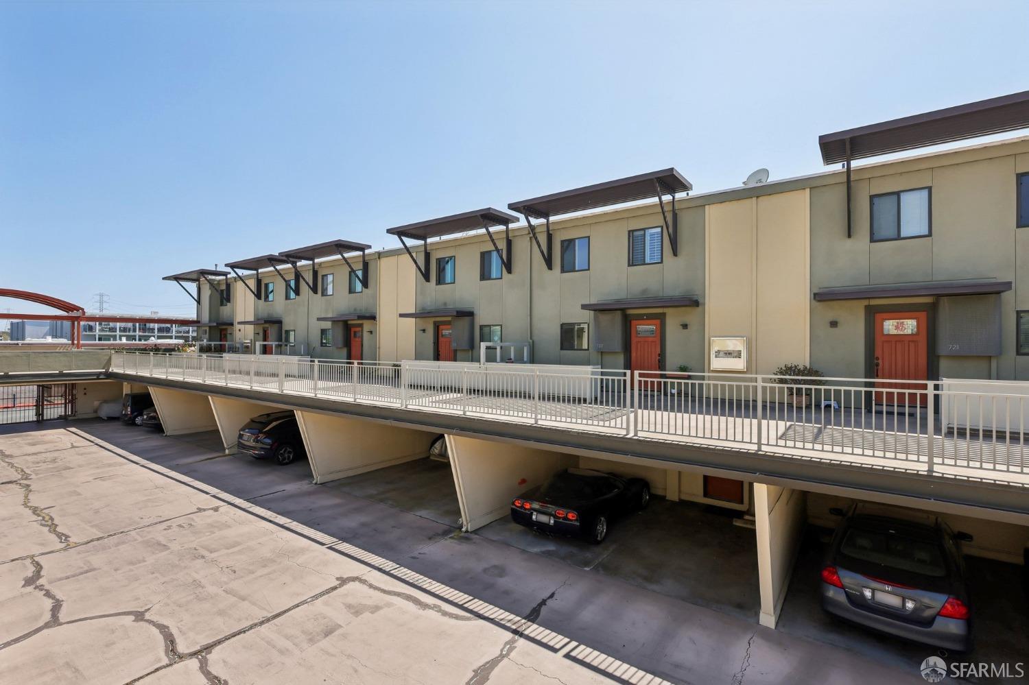 Detail Gallery Image 34 of 38 For 7212 Admiralty Ln, Foster City,  CA 94404 - 2 Beds | 1/1 Baths