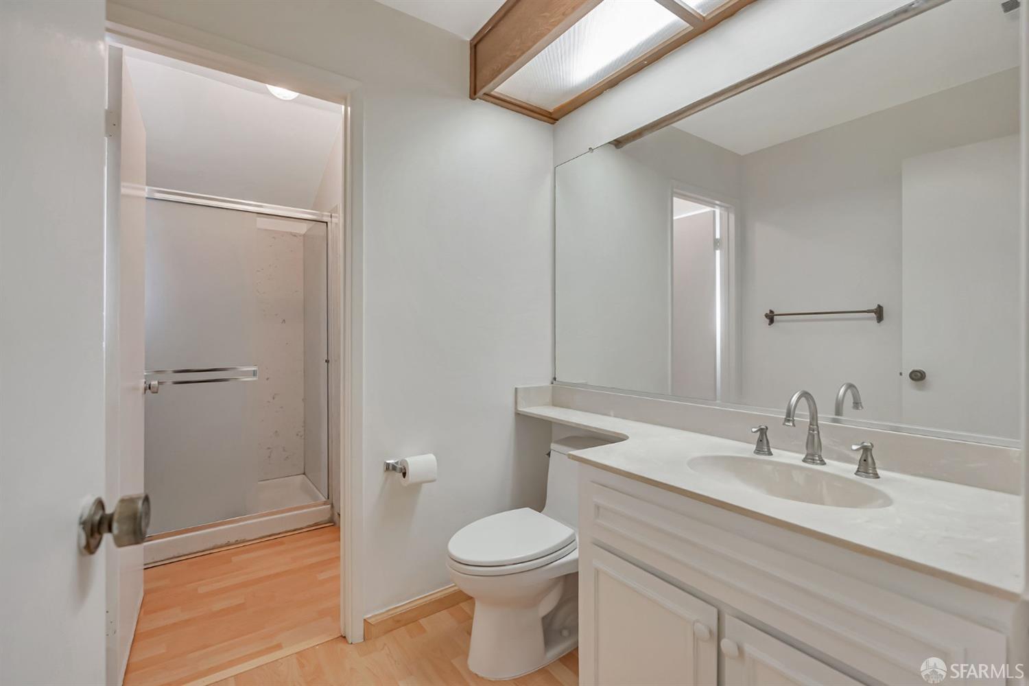 Detail Gallery Image 29 of 35 For 35 Cornwall Way, San Leandro,  CA 94577 - 3 Beds | 3 Baths