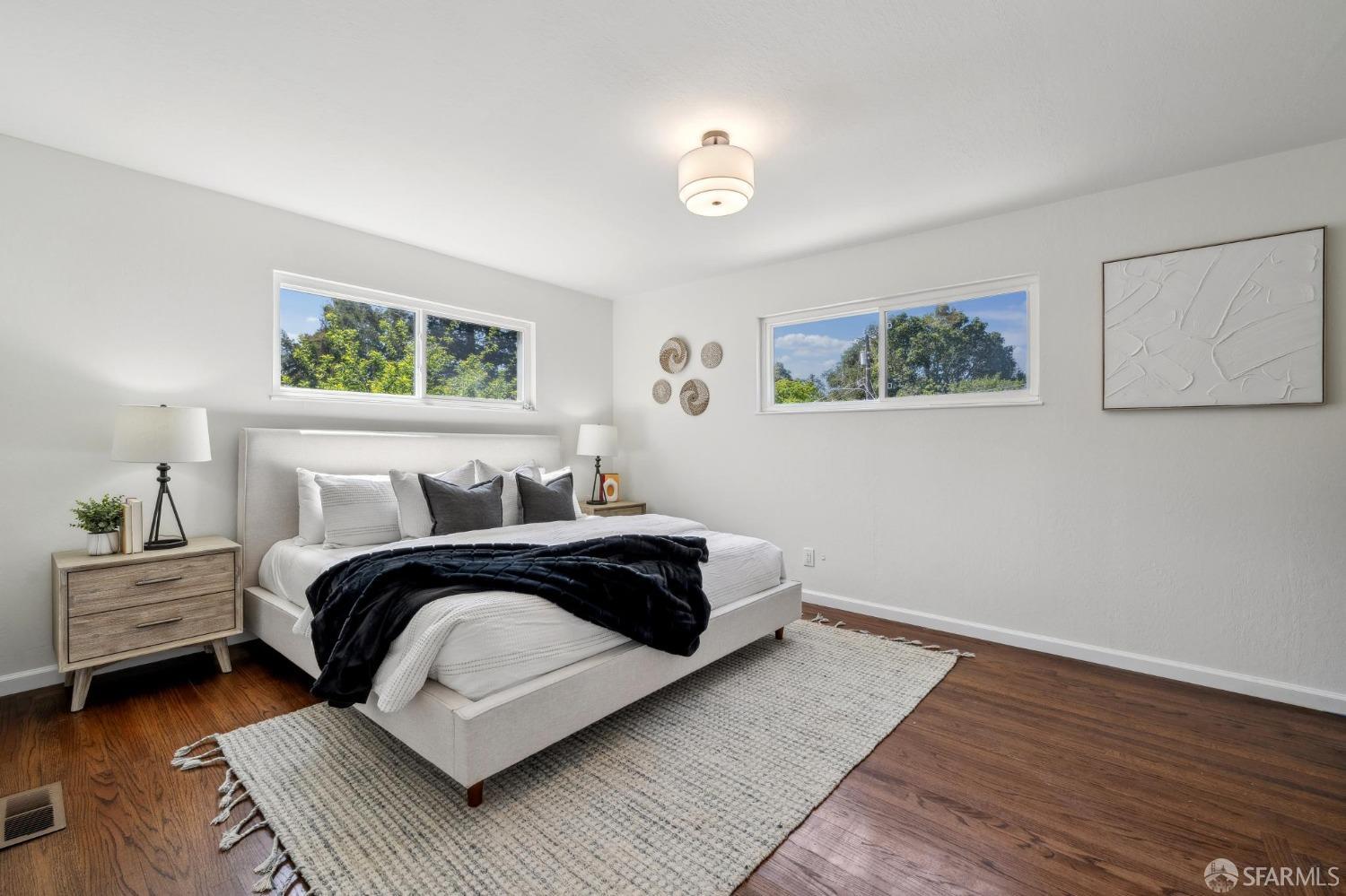 Detail Gallery Image 18 of 45 For 4600 Steele St, Oakland,  CA 94611 - 4 Beds | 2 Baths