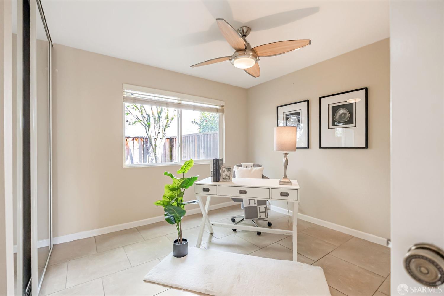 Detail Gallery Image 19 of 35 For 35 Cornwall Way, San Leandro,  CA 94577 - 3 Beds | 3 Baths