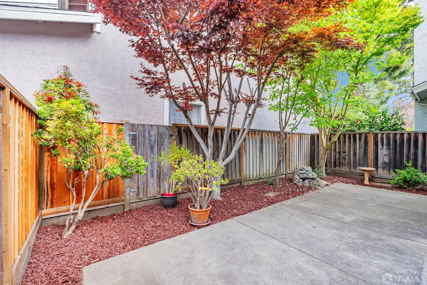 Detail Gallery Image 31 of 35 For 35 Cornwall Way, San Leandro,  CA 94577 - 3 Beds | 3 Baths