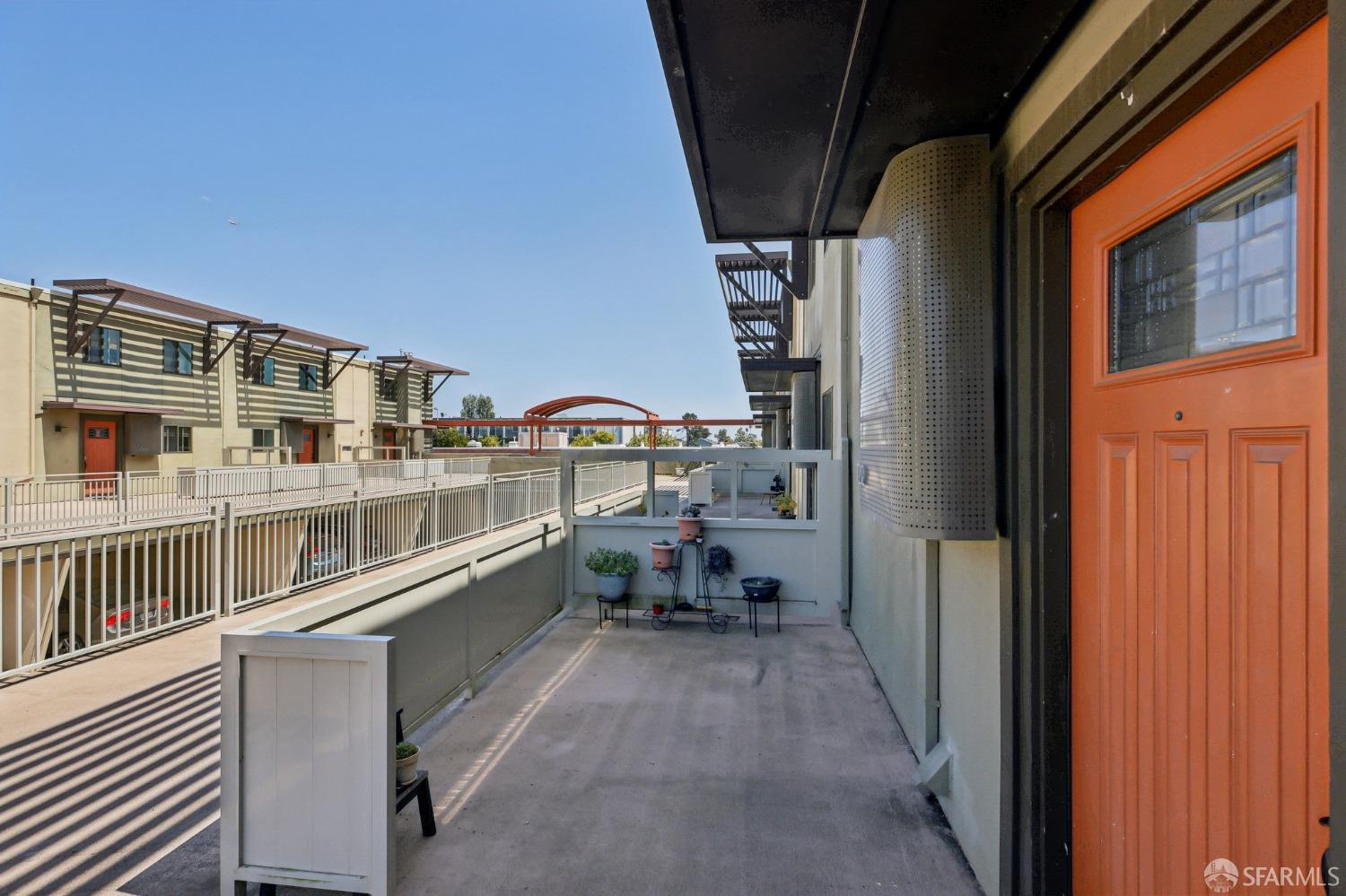 Detail Gallery Image 37 of 38 For 7212 Admiralty Ln, Foster City,  CA 94404 - 2 Beds | 1/1 Baths