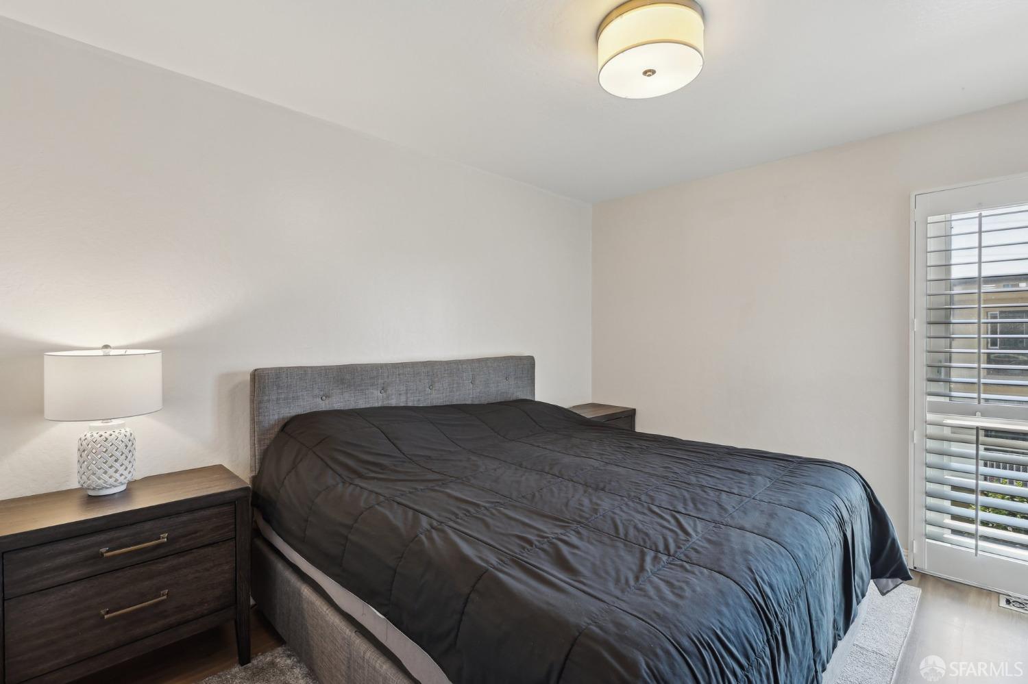 Detail Gallery Image 15 of 38 For 7212 Admiralty Ln, Foster City,  CA 94404 - 2 Beds | 1/1 Baths