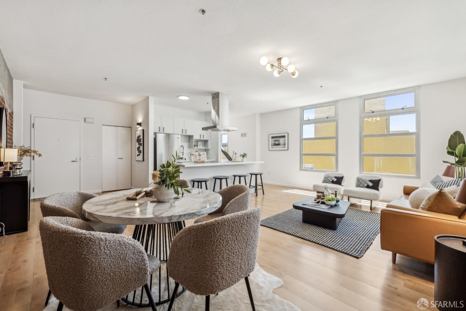 Detail Gallery Image 3 of 38 For 400 Spear St #303,  San Francisco,  CA 94105 - 1 Beds | 1 Baths