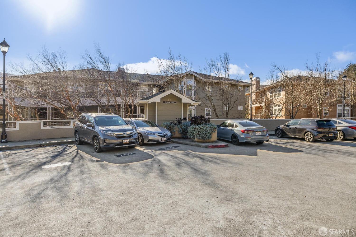Detail Gallery Image 76 of 87 For 415 Callippe Ct, Brisbane,  CA 94005 - 3 Beds | 2 Baths