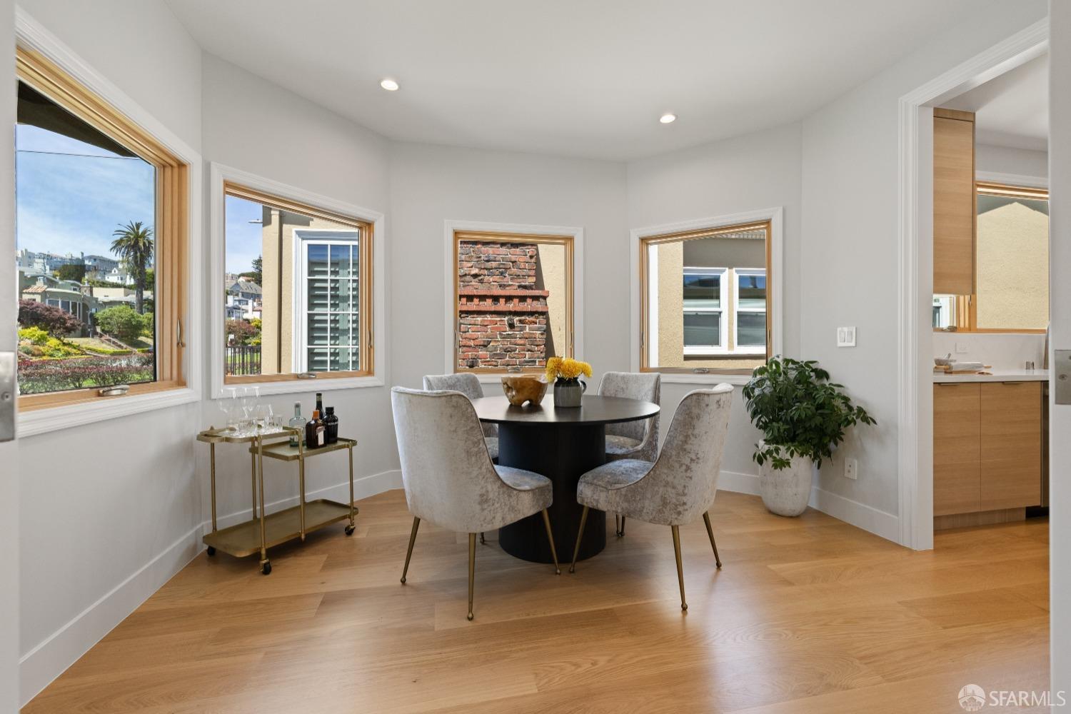 Detail Gallery Image 32 of 86 For 866 Faxon Ave, San Francisco,  CA 94112 - 6 Beds | 6 Baths