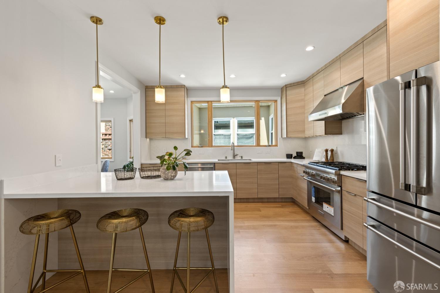 Detail Gallery Image 26 of 86 For 866 Faxon Ave, San Francisco,  CA 94112 - 6 Beds | 6 Baths