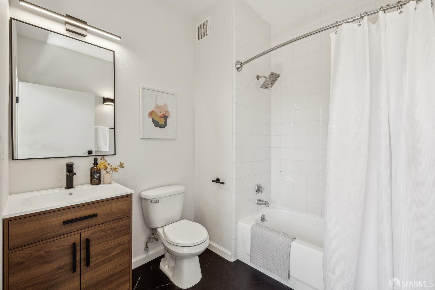 Detail Gallery Image 17 of 38 For 400 Spear St #303,  San Francisco,  CA 94105 - 1 Beds | 1 Baths