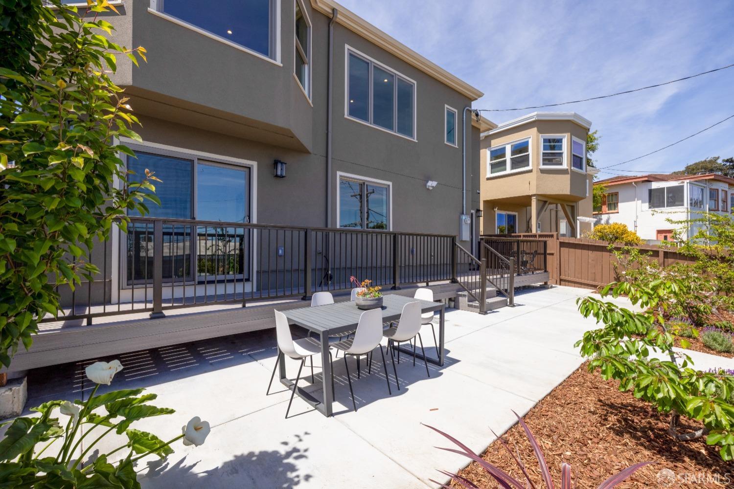 Detail Gallery Image 70 of 86 For 866 Faxon Ave, San Francisco,  CA 94112 - 6 Beds | 6 Baths