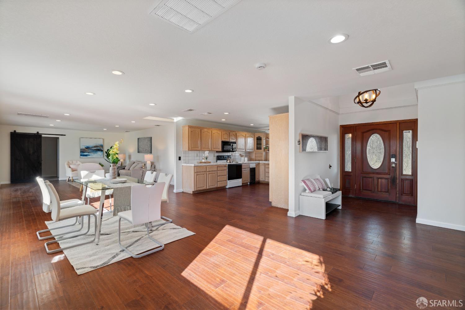 Detail Gallery Image 5 of 52 For 350 Camino Diablo Rd, Brentwood,  CA 94513 - 3 Beds | 3 Baths