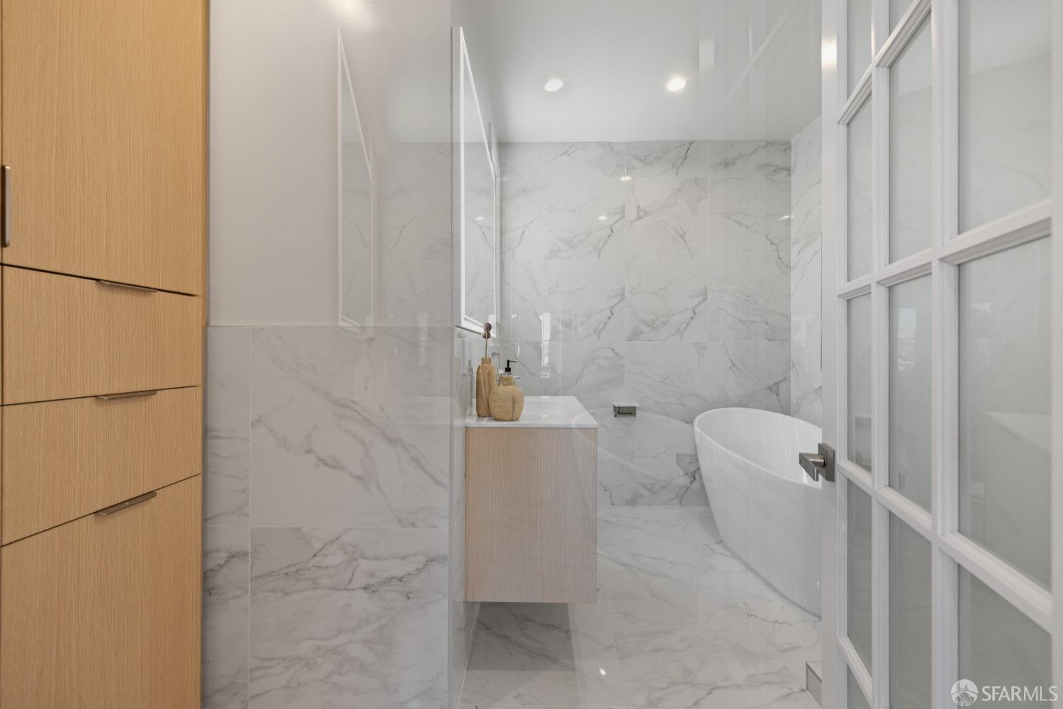 Detail Gallery Image 40 of 86 For 866 Faxon Ave, San Francisco,  CA 94112 - 6 Beds | 6 Baths