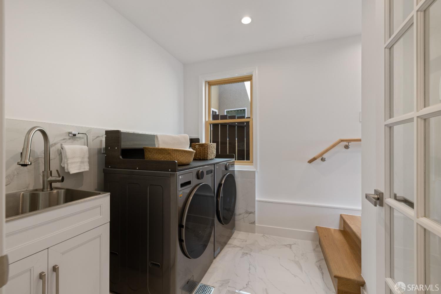 Detail Gallery Image 66 of 86 For 866 Faxon Ave, San Francisco,  CA 94112 - 6 Beds | 6 Baths