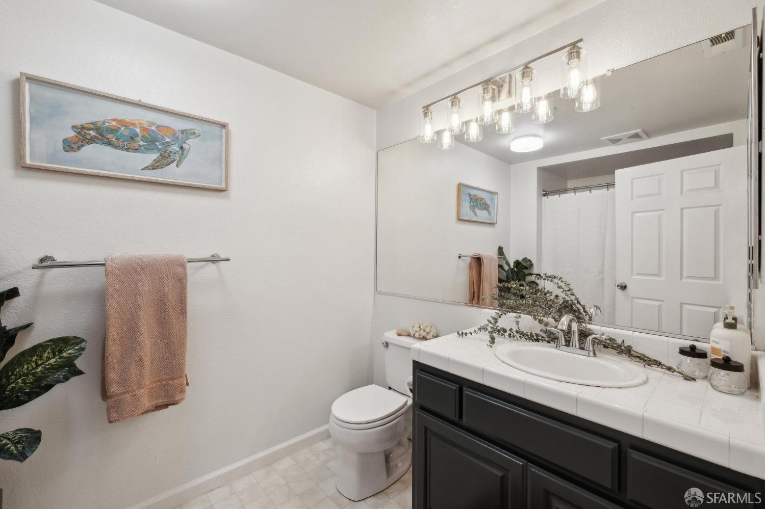 Detail Gallery Image 28 of 87 For 415 Callippe Ct, Brisbane,  CA 94005 - 3 Beds | 2 Baths