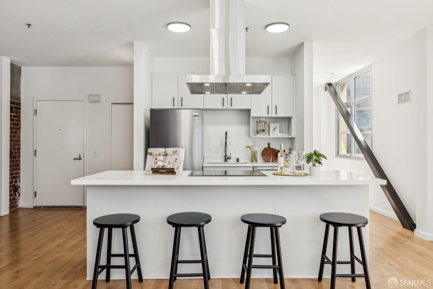 Detail Gallery Image 9 of 38 For 400 Spear St #303,  San Francisco,  CA 94105 - 1 Beds | 1 Baths