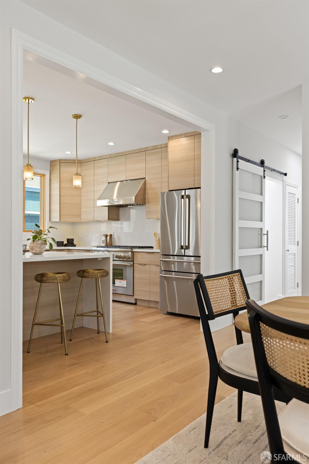 Detail Gallery Image 35 of 86 For 866 Faxon Ave, San Francisco,  CA 94112 - 6 Beds | 6 Baths