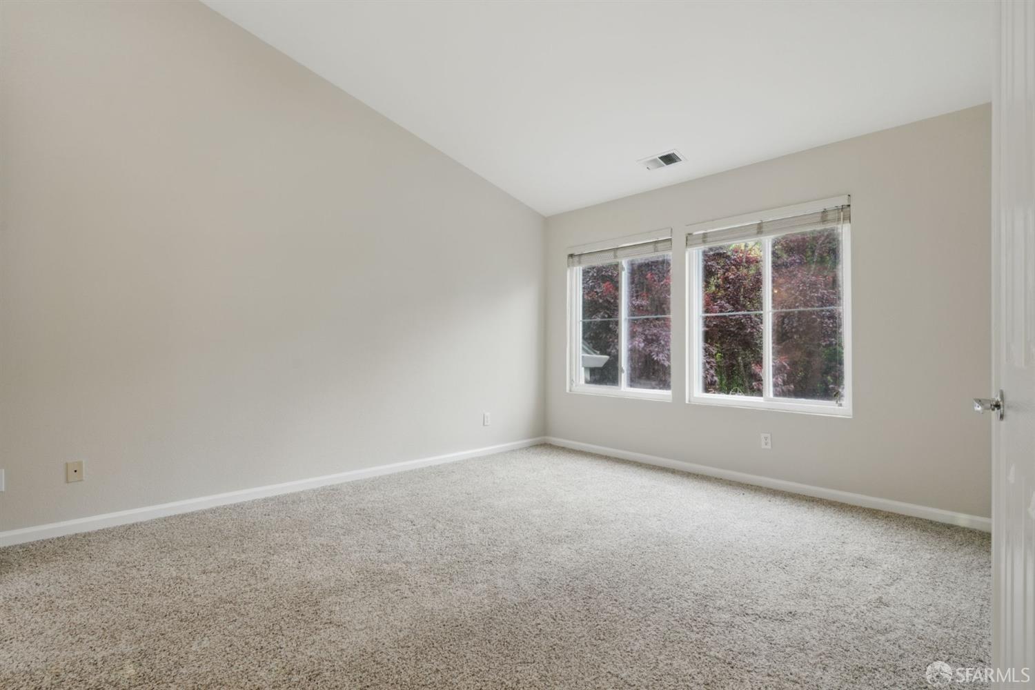 Detail Gallery Image 25 of 44 For 55 Erin Ln, Half Moon Bay,  CA 94019 - 2 Beds | 2/1 Baths