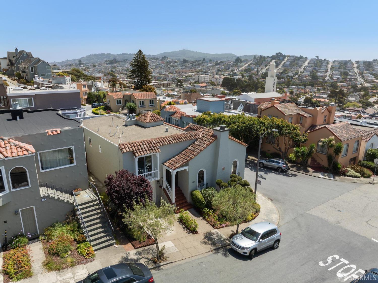 Detail Gallery Image 93 of 99 For 100 Pinehurst Way, San Francisco,  CA 94127 - 4 Beds | 4/1 Baths
