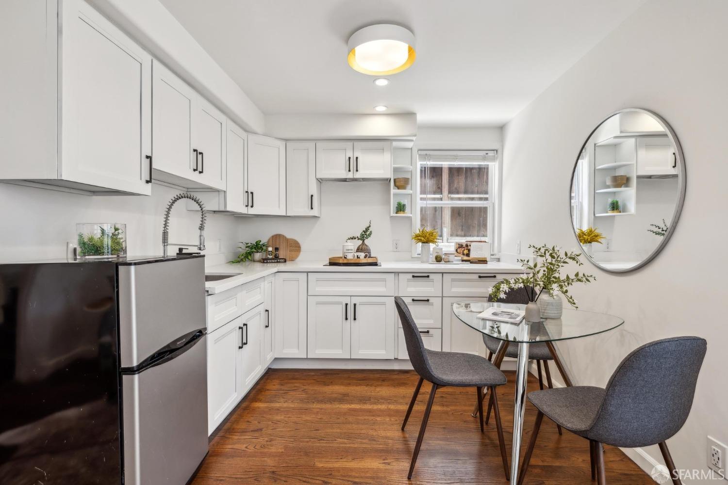 Detail Gallery Image 85 of 99 For 100 Pinehurst Way, San Francisco,  CA 94127 - 4 Beds | 4/1 Baths