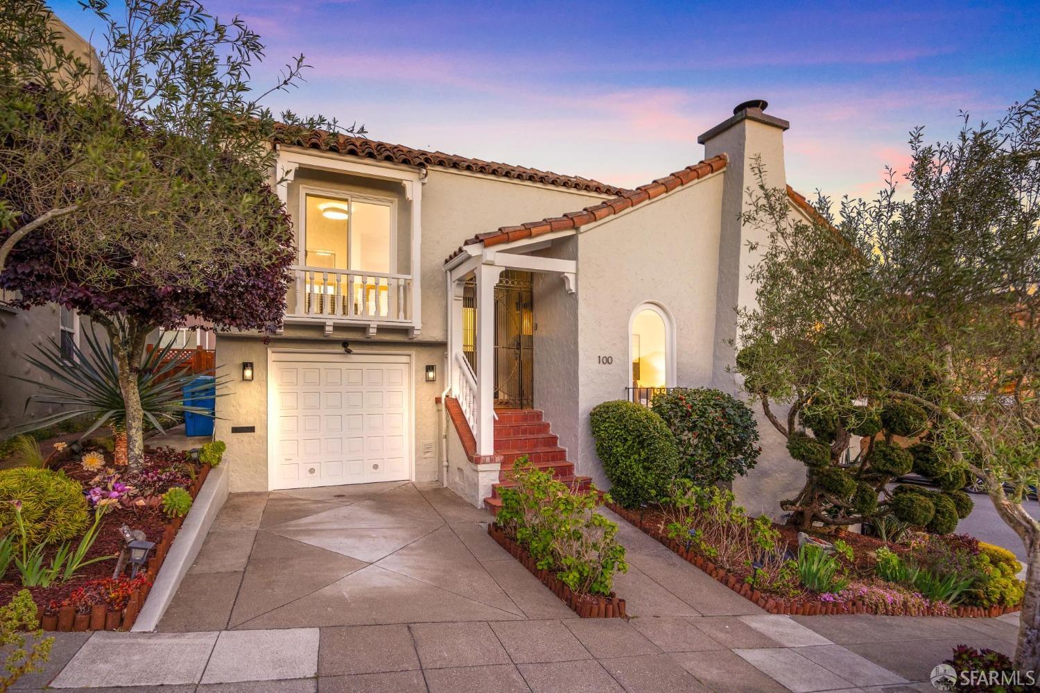 Detail Gallery Image 1 of 99 For 100 Pinehurst Way, San Francisco,  CA 94127 - 4 Beds | 4/1 Baths