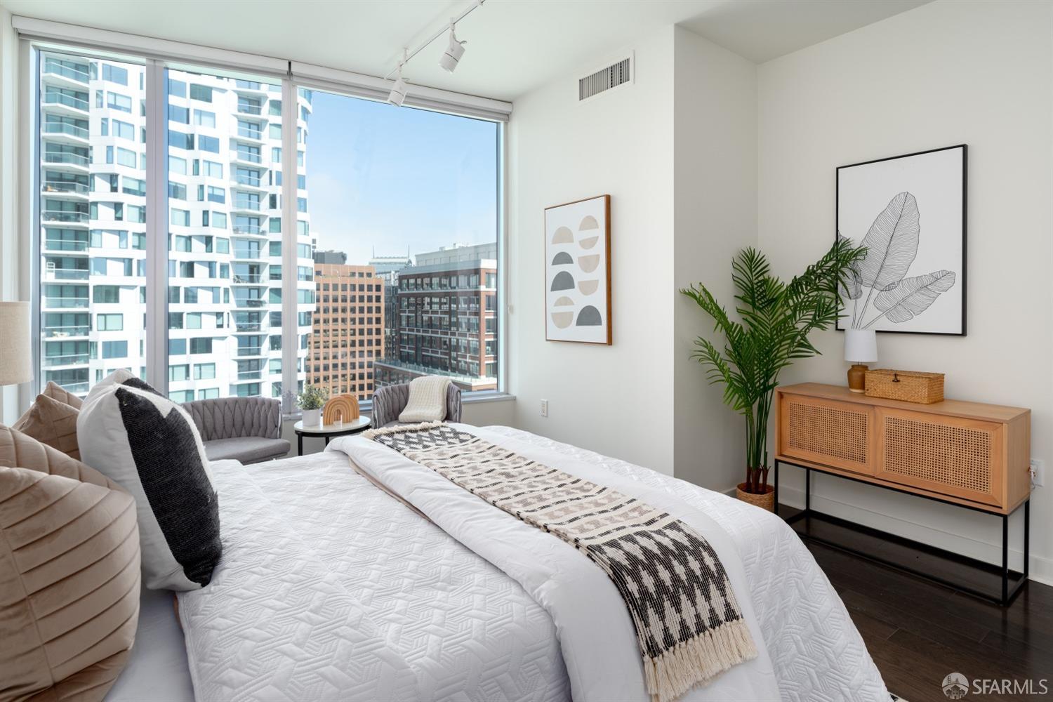 Detail Gallery Image 18 of 26 For 338 Spear St 22a,  San Francisco,  CA 94105 - 2 Beds | 2 Baths