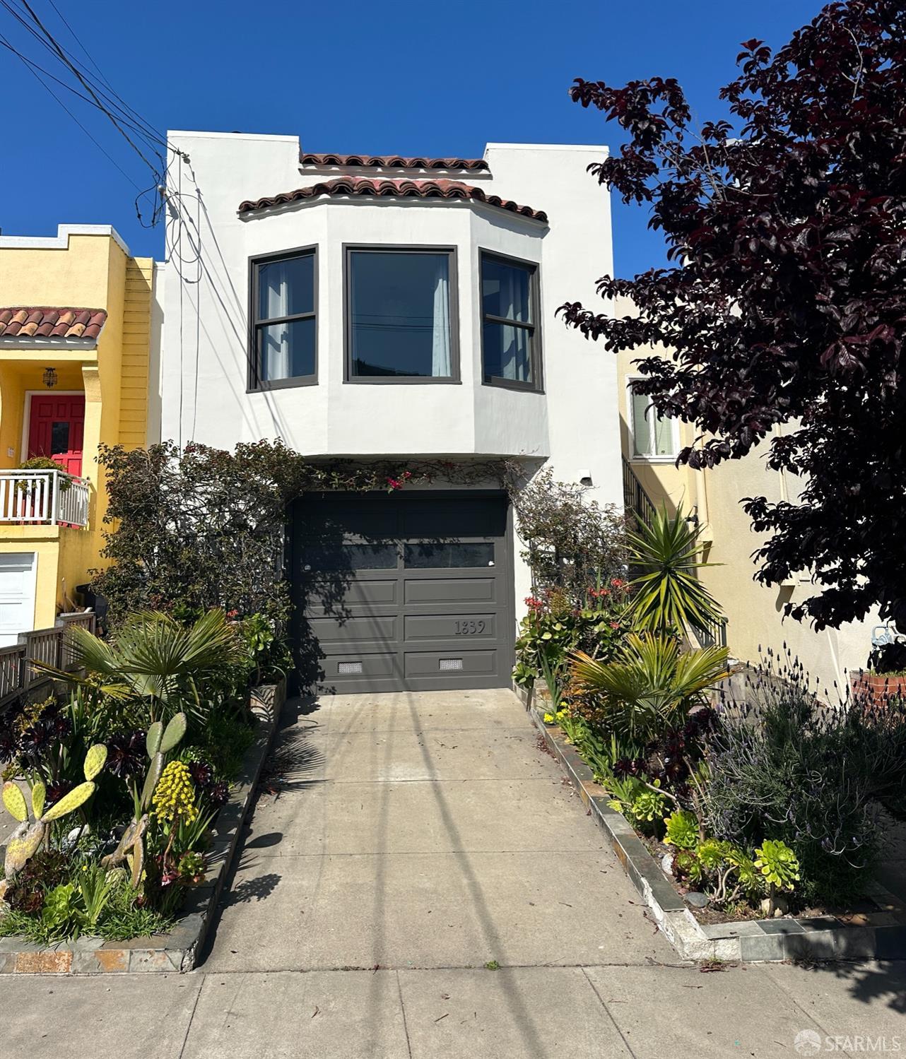 Detail Gallery Image 1 of 13 For 1839 18th Ave, San Francisco,  CA 94122 - 4 Beds | 2/1 Baths