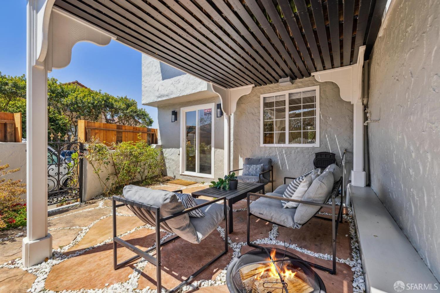 Detail Gallery Image 91 of 99 For 100 Pinehurst Way, San Francisco,  CA 94127 - 4 Beds | 4/1 Baths