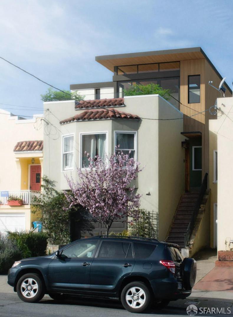 Detail Gallery Image 7 of 13 For 1839 18th Ave, San Francisco,  CA 94122 - 4 Beds | 2/1 Baths