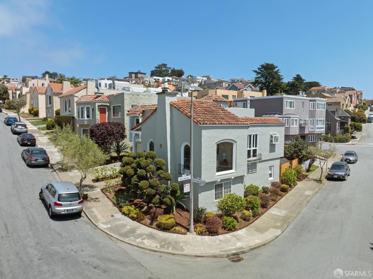 Detail Gallery Image 92 of 99 For 100 Pinehurst Way, San Francisco,  CA 94127 - 4 Beds | 4/1 Baths