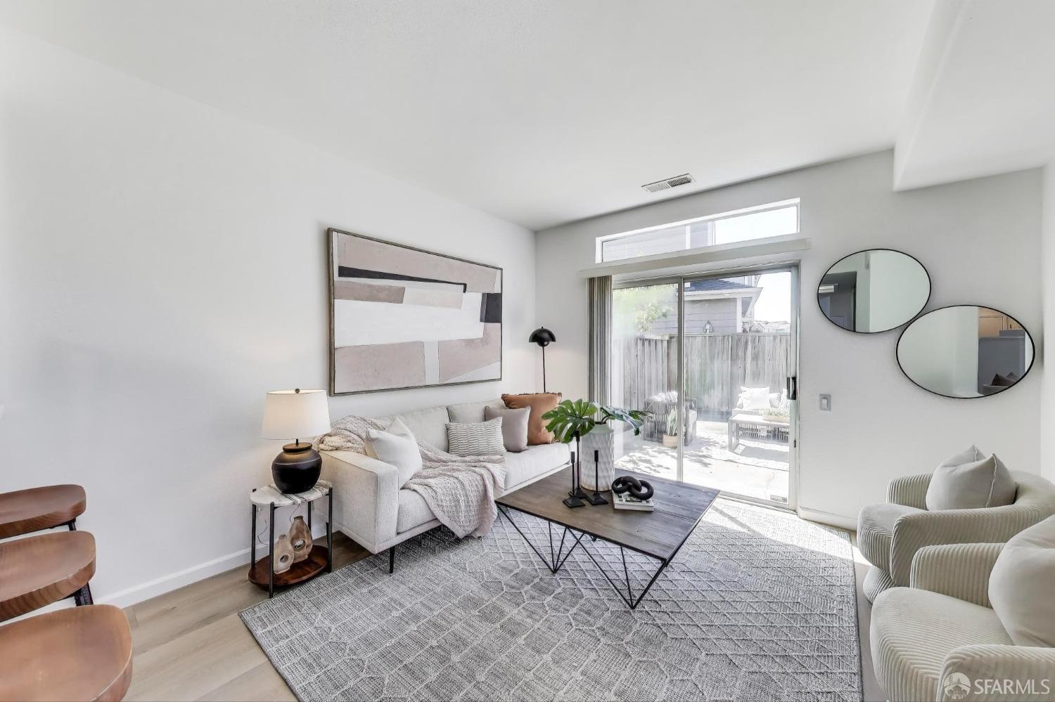 Detail Gallery Image 11 of 32 For 50 Seagull Dr, Richmond,  CA 94804 - 3 Beds | 2/1 Baths