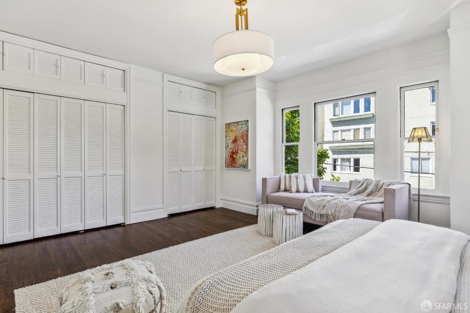 Detail Gallery Image 35 of 82 For 2260 Leavenworth St, San Francisco,  CA 94133 - 5 Beds | 4/1 Baths