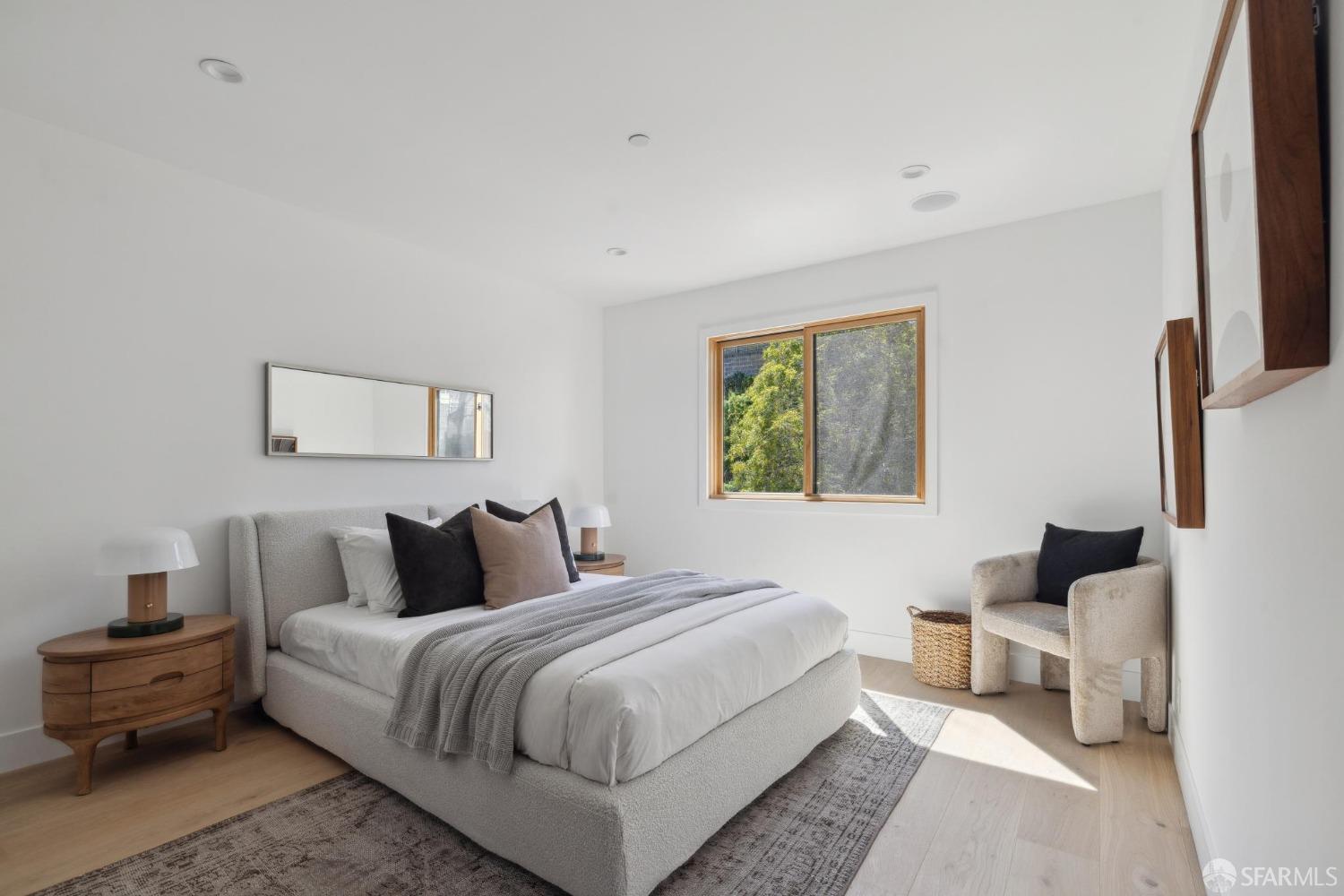 Detail Gallery Image 30 of 53 For 630 Precita Ave, San Francisco,  CA 94110 - 7 Beds | 5/2 Baths