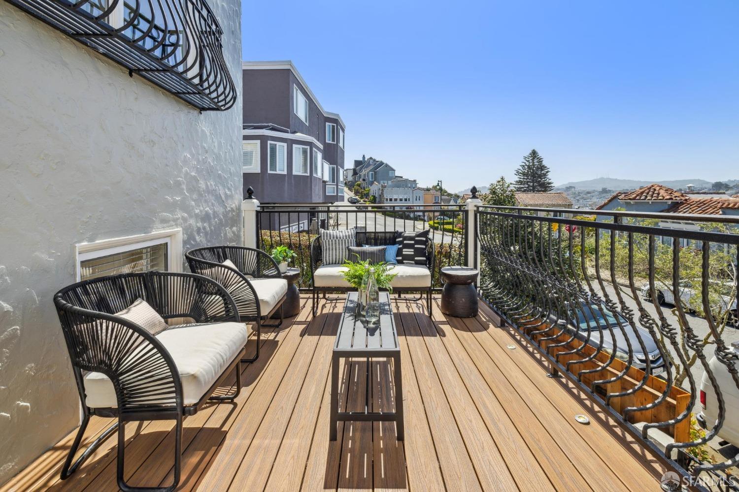 Detail Gallery Image 57 of 99 For 100 Pinehurst Way, San Francisco,  CA 94127 - 4 Beds | 4/1 Baths