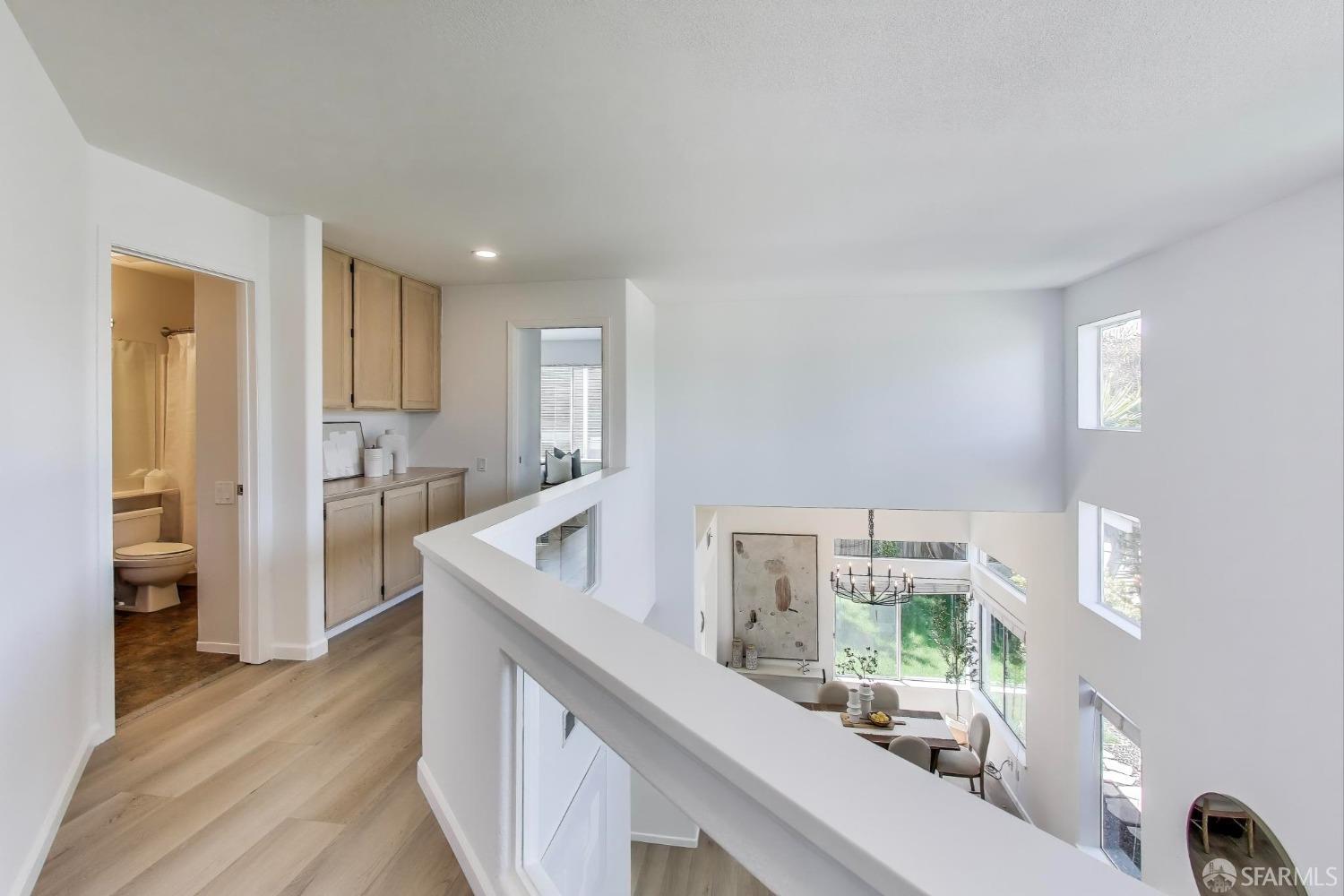Detail Gallery Image 14 of 32 For 50 Seagull Dr, Richmond,  CA 94804 - 3 Beds | 2/1 Baths