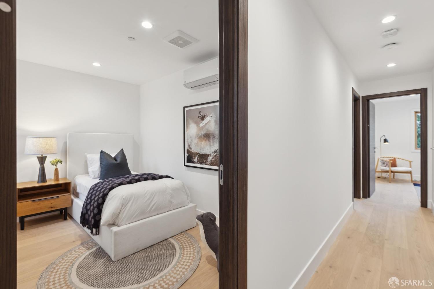 Detail Gallery Image 27 of 53 For 630 Precita Ave, San Francisco,  CA 94110 - 7 Beds | 5/2 Baths