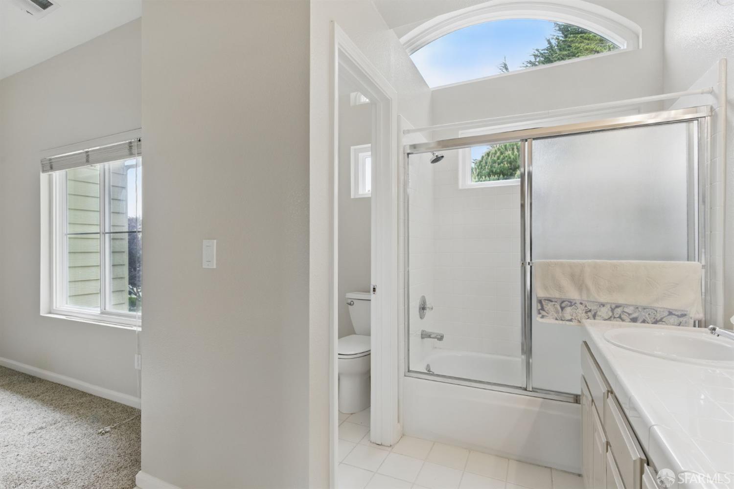 Detail Gallery Image 34 of 44 For 55 Erin Ln, Half Moon Bay,  CA 94019 - 2 Beds | 2/1 Baths