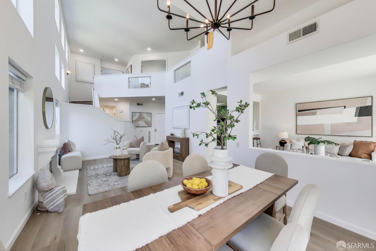 Detail Gallery Image 5 of 32 For 50 Seagull Dr, Richmond,  CA 94804 - 3 Beds | 2/1 Baths