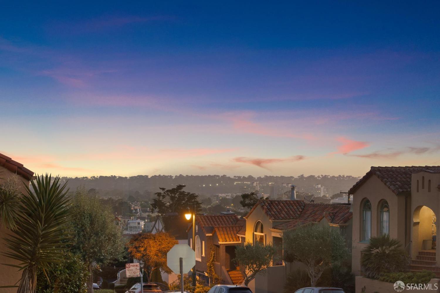Detail Gallery Image 2 of 99 For 100 Pinehurst Way, San Francisco,  CA 94127 - 4 Beds | 4/1 Baths