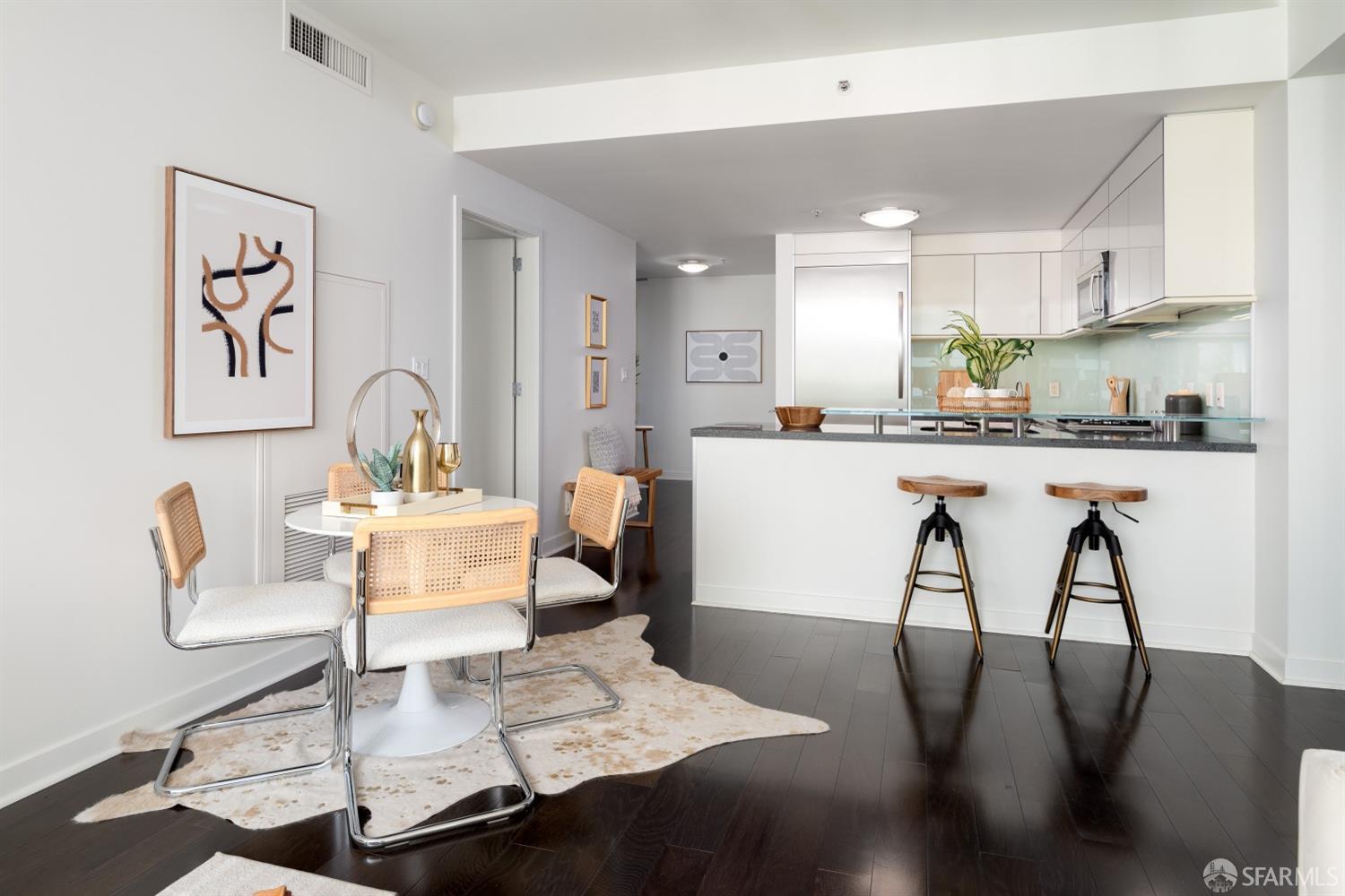 Detail Gallery Image 8 of 26 For 338 Spear St 22a,  San Francisco,  CA 94105 - 2 Beds | 2 Baths