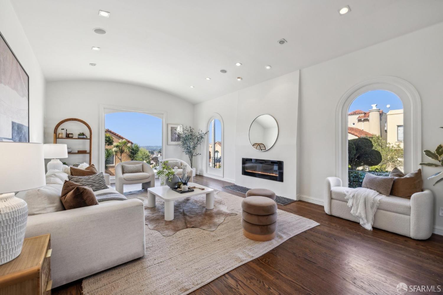 Detail Gallery Image 33 of 99 For 100 Pinehurst Way, San Francisco,  CA 94127 - 4 Beds | 4/1 Baths