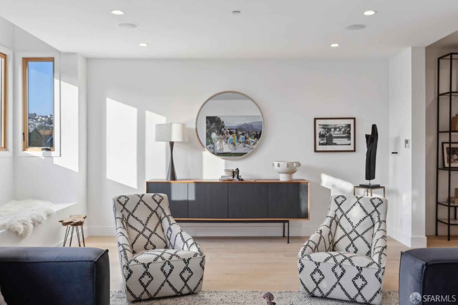 Detail Gallery Image 15 of 53 For 630 Precita Ave, San Francisco,  CA 94110 - 7 Beds | 5/2 Baths