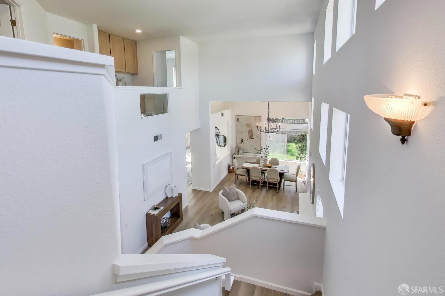 Detail Gallery Image 15 of 32 For 50 Seagull Dr, Richmond,  CA 94804 - 3 Beds | 2/1 Baths