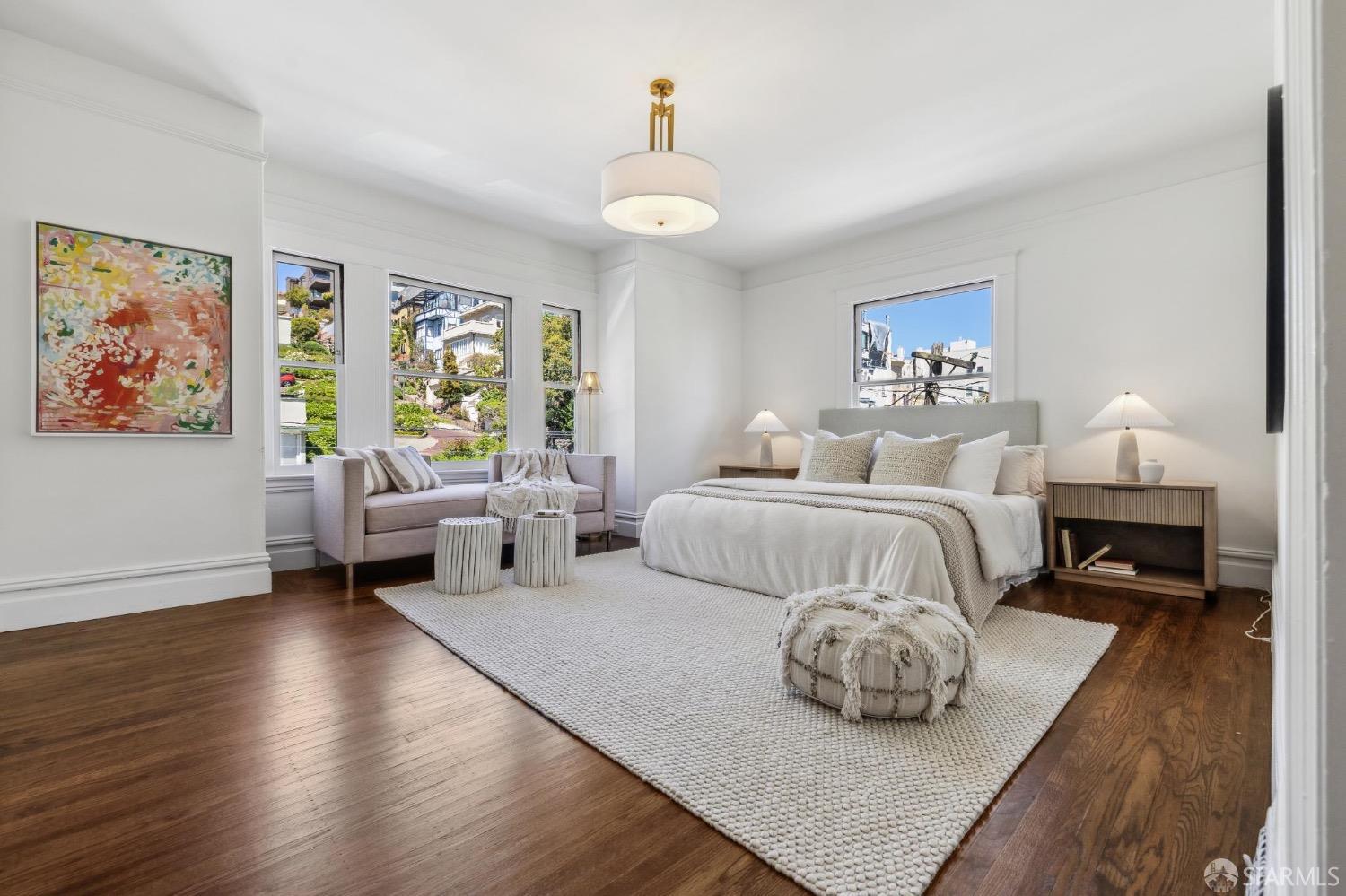 Detail Gallery Image 32 of 82 For 2260 Leavenworth St, San Francisco,  CA 94133 - 5 Beds | 4/1 Baths