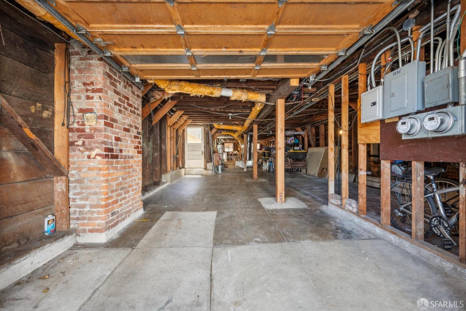 Detail Gallery Image 58 of 60 For 1933 Ellis St, San Francisco,  CA 94115 - – Beds | – Baths