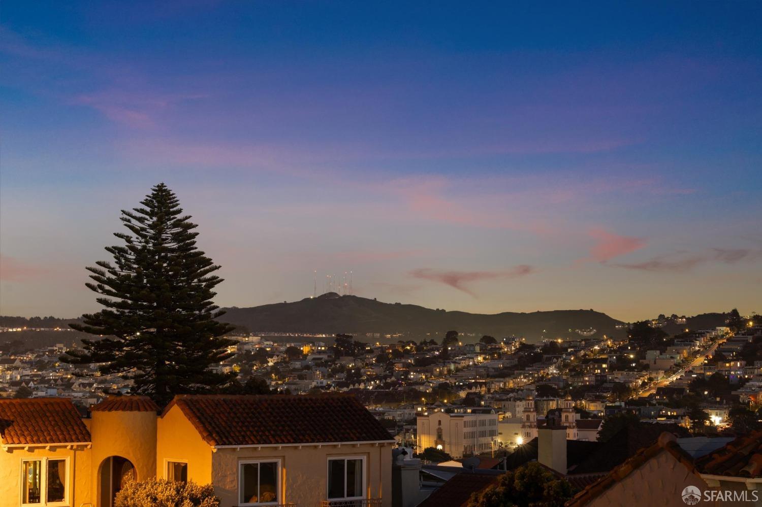 Detail Gallery Image 3 of 99 For 100 Pinehurst Way, San Francisco,  CA 94127 - 4 Beds | 4/1 Baths